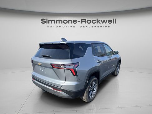 New 2026 Chevrolet Equinox LT image 7