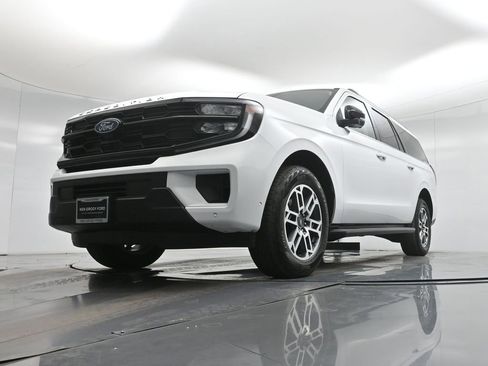 Certified 2025 Ford Expedition Max Active image 46