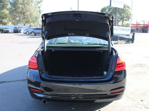 Used 2018 BMW 320i Sedan RWD image 38