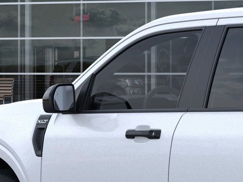 New 2025 Ford Maverick XLT w/ Black Appearance Package image 21