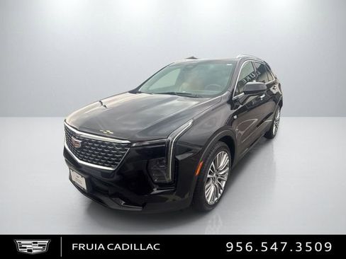 Used 2024 Cadillac XT4 Premium Luxury w/ Active Safety Package FWD image 1