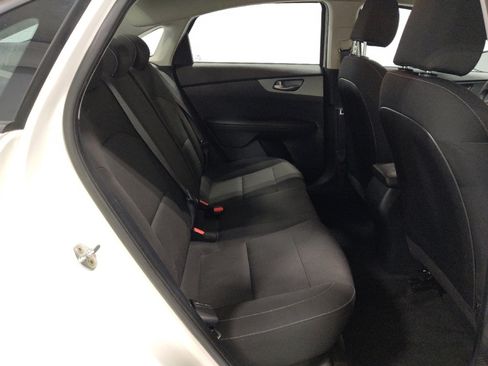 Used 2021 Kia Forte LXS image 19