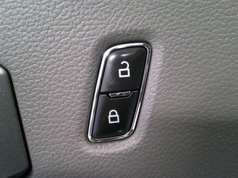 Used 2018 Ford F150 XLT w/ Equipment Group 302A Luxury image 36