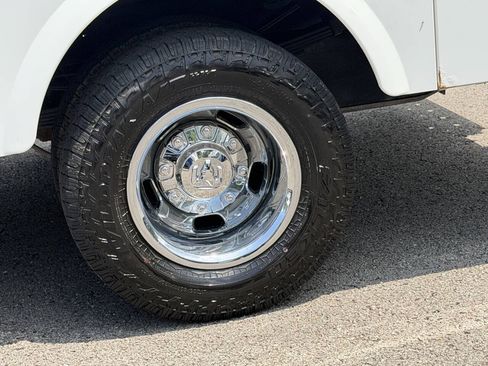 Used 2022 RAM 3500 Tradesman AWD/4WD image 17