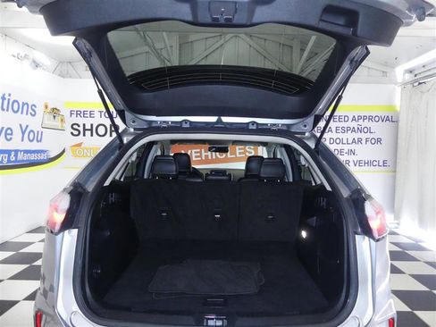 Used 2023 Ford Edge SEL image 28