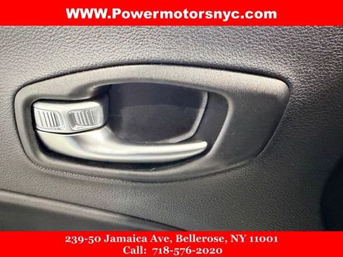 Used 2020 Jeep Compass Latitude AWD/4WD image 42