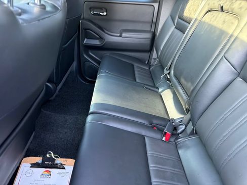 Certified 2022 Nissan Frontier PRO-4X w/ Pro-4X Premium Package AWD/4WD image 32