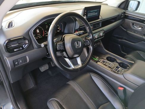 Used 2023 Honda Pilot EX-L image 10