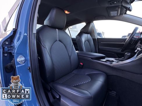 Used 2024 Toyota Camry SE image 23