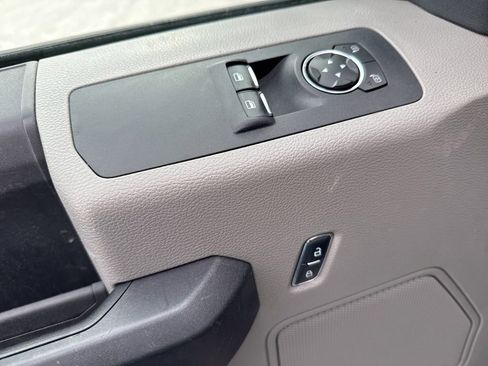 Used 2016 Ford F150 XL w/ Equipment Group 101A Mid image 15