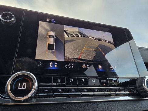 Used 2026 Chevrolet Colorado Trail Boss image 18