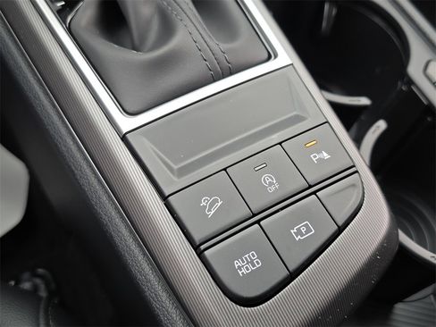 New 2026 Kia Sportage EX image 16