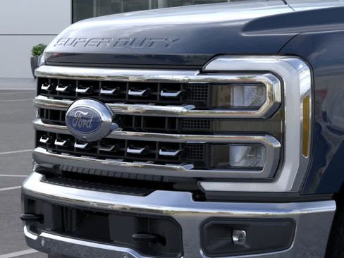 New 2025 Ford F250 Lariat w/ Lariat Ultimate Package image 17