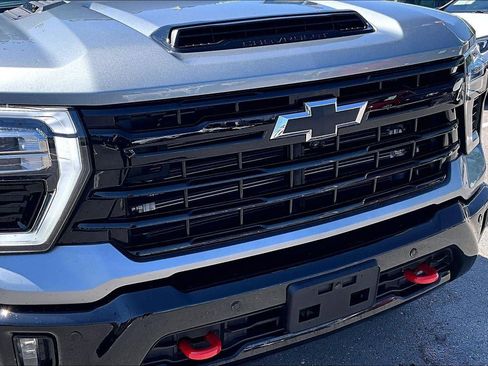 Used 2026 Chevrolet Silverado 2500 LTZ w/ LTZ Plus Package AWD/4WD image 29