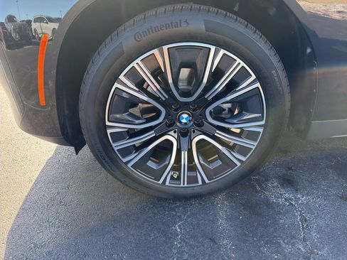 Used 2025 BMW X3 xDrive30i w/ Convenience Package image 9