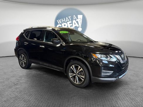 Used 2019 Nissan Rogue SV w/ Premium Package AWD/4WD image 1