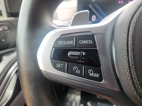 Used 2026 BMW X6 xDrive40i AWD/4WD image 33