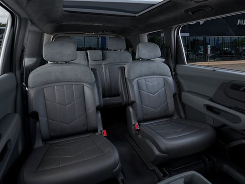 New 2027 Kia Telluride X-Line SX Prestige AWD/4WD image 16