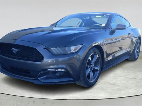 Used 2015 Ford Mustang Coupe w/ Equipment Group 051A image 3