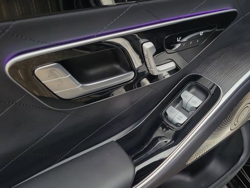 Used 2022 Mercedes-Benz S 580 4MATIC Sedan image 12