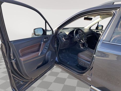 Used 2018 Subaru Forester 2.5i Touring image 21