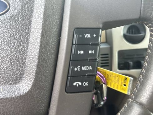 Used 2014 Ford F150 XLT w/ Equipment Group 302A Luxury RWD image 21