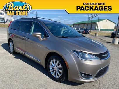 Used 2017 Chrysler Pacifica Touring-L