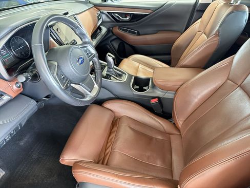 Used 2022 Subaru Outback Touring XT w/ Popular Package #2 image 4