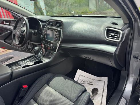 Used 2017 Nissan Maxima 3.5 S image 24