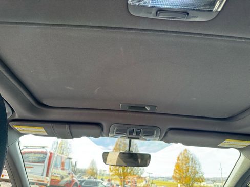 Used 2017 Subaru WRX Premium image 16