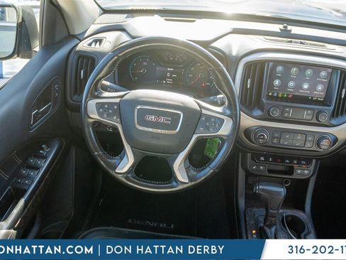 Used 2021 GMC Canyon Denali image 5