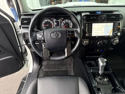 Certified 2023 Toyota 4Runner TRD Off-Road Premium w/ Moonroof Package image 17