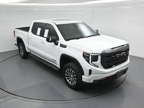 Used 2023 GMC Sierra 1500 AT4 w/ AT4 Premium Package image 40