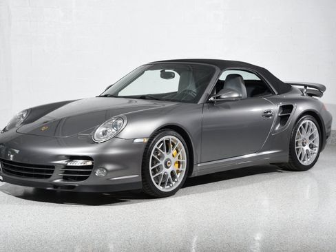 Used 2011 Porsche 911 Turbo S AWD/4WD image 37