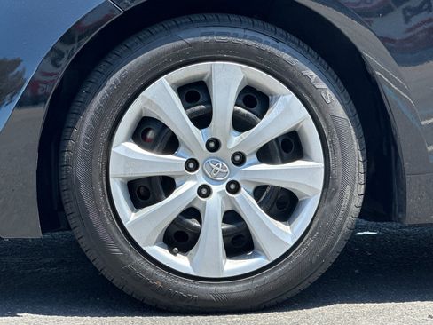Used 2024 Toyota Corolla LE FWD image 21