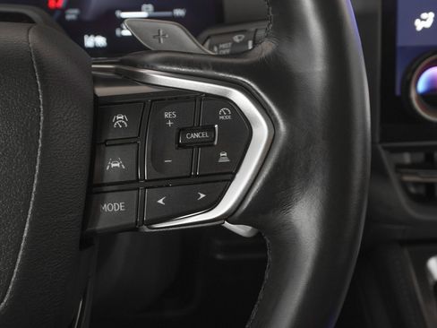 Used 2025 Lexus GX 550 image 25