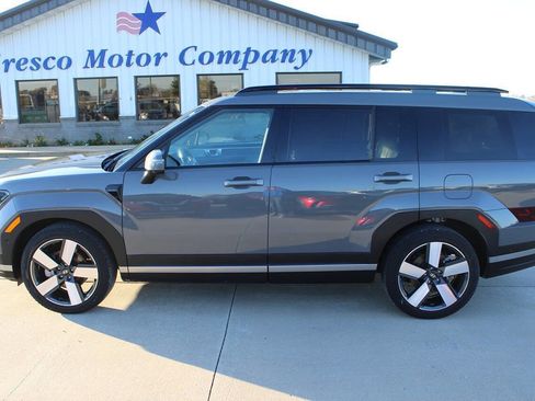 Used 2024 Hyundai Santa Fe Limited image 8