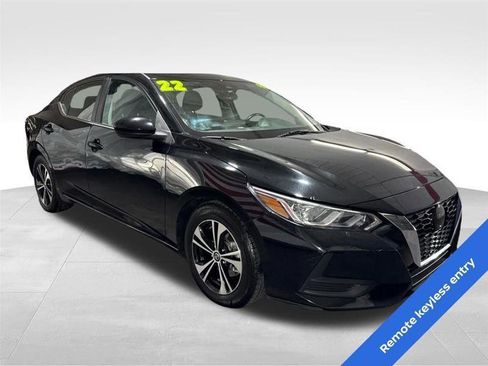 Used 2022 Nissan Sentra SV image 3