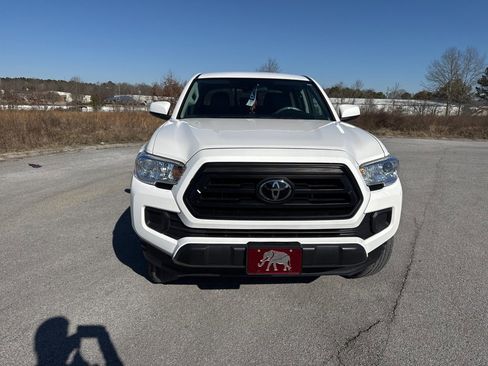 Used 2022 Toyota Tacoma SR image 4