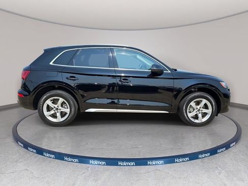 Used 2023 Audi Q5 Premium w/ Convenience Package AWD/4WD image 5
