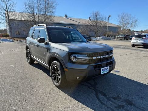 Used 2025 Ford Bronco Sport Outer Banks w/ Outer Banks Tech Package+ image 22