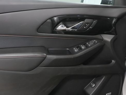 Used 2022 Chevrolet Traverse RS AWD/4WD image 24