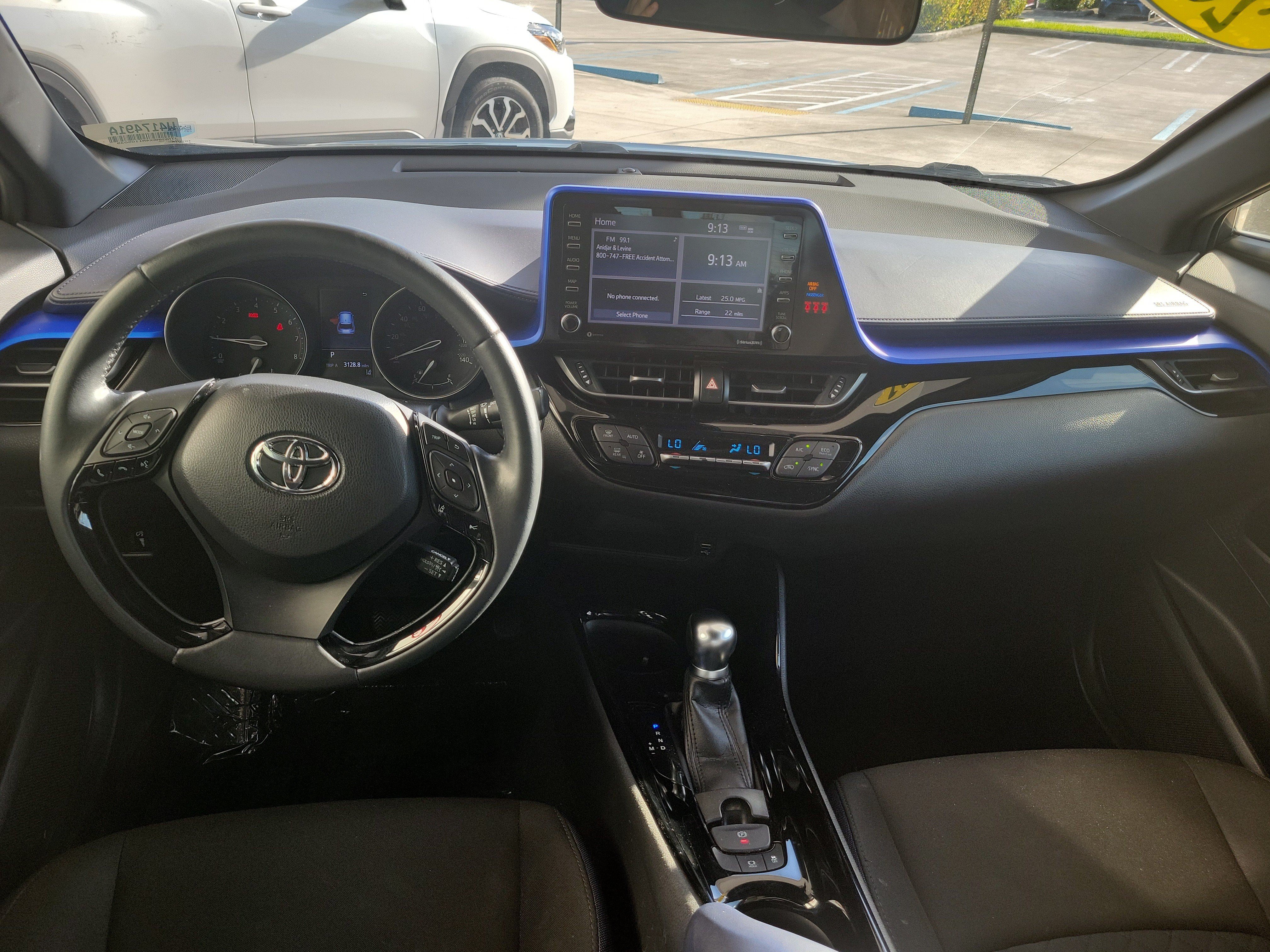 Used 2021 Toyota C-HR XLE FWD image 15