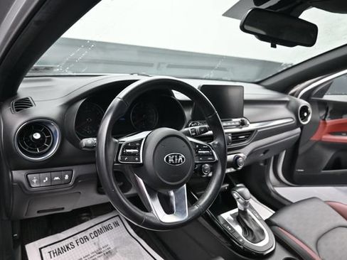 Used 2020 Kia Forte EX w/ EX Special Edition FWD image 13
