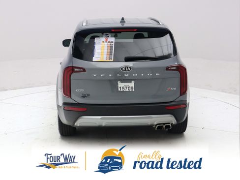 Used 2020 Kia Telluride S AWD/4WD image 5