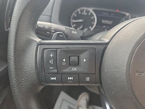 Certified 2024 Nissan Pathfinder S image 15