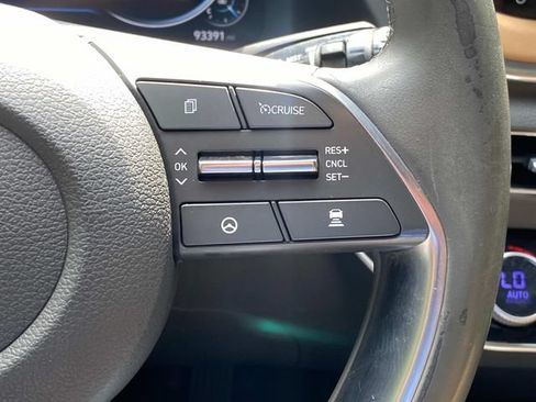 Used 2020 Hyundai Sonata SEL w/ Premium Package FWD image 19