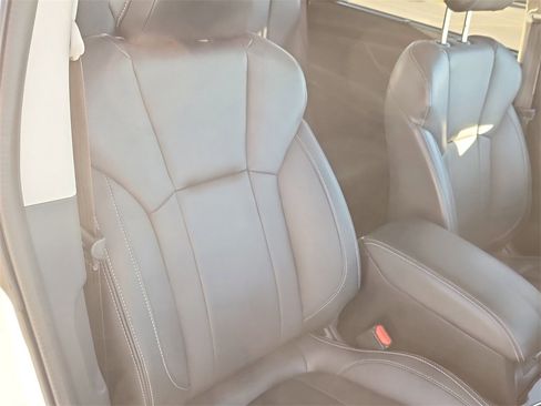 Used 2023 Subaru Ascent Limited w/ Technology Package image 18