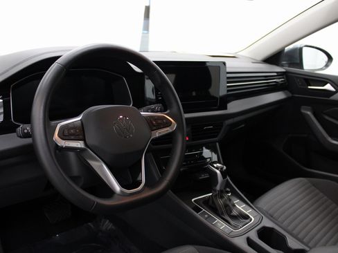 Used 2025 Volkswagen Jetta S image 16