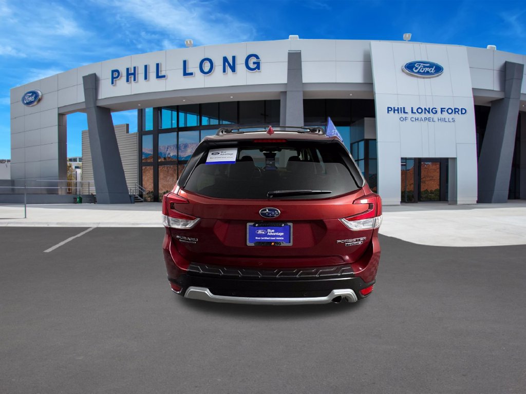 Used 2019 Subaru Forester Touring AWD/4WD image 4
